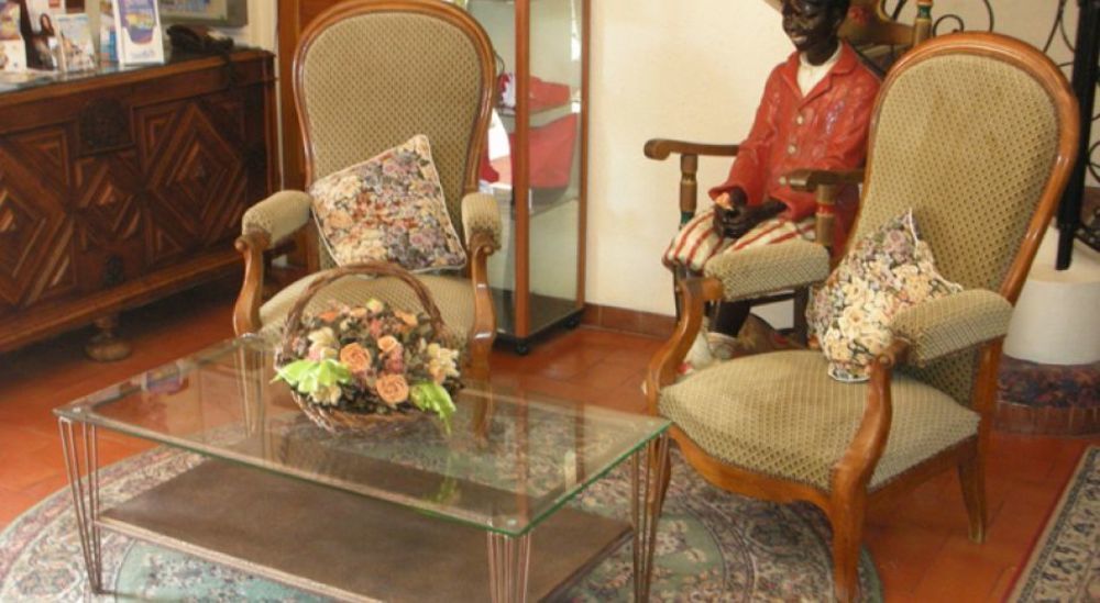 Castel Garoupe Hotel Antibes Bagian luar foto